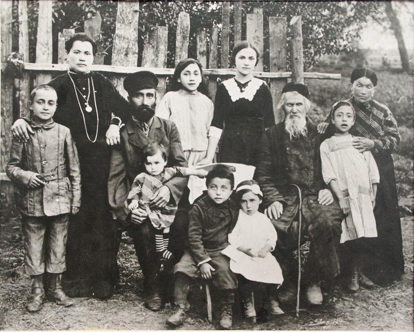 The Stein Family before deportation to Russia in 1915